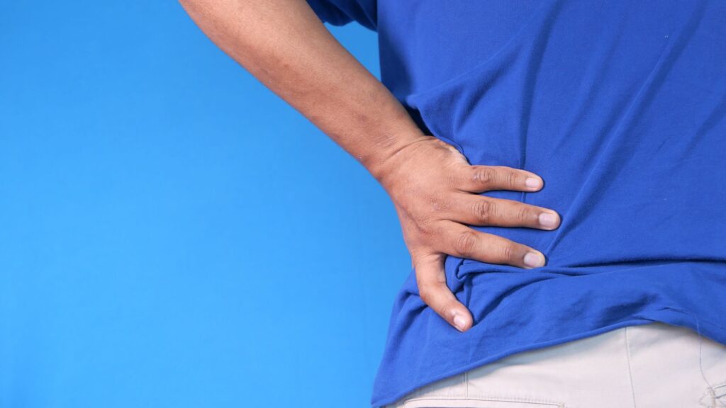 Ból pleców od siedzenia przy komputerze